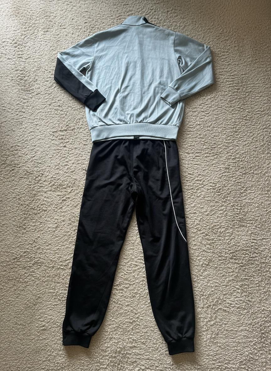 Adidas Trainingsanzug (M)